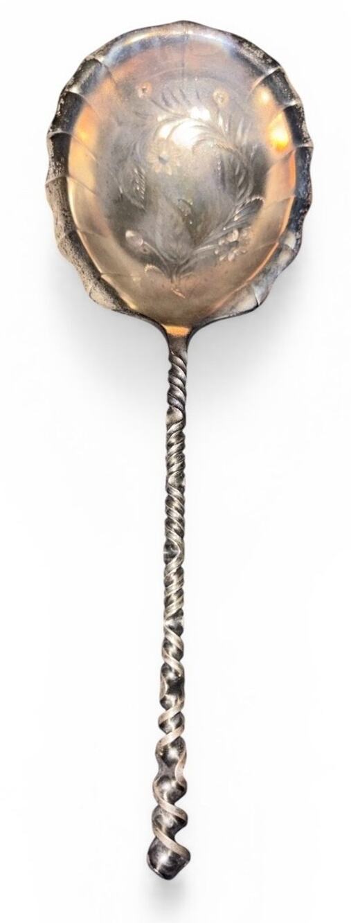 "Antique Towle 'Twist' #127 Sterling Silver Berry Serving Spoon 9" 71g"